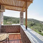 Casa Di Mani Kotroni Vacation 2 Bedroom Maisonette With Shared Pool 度假居 Kotronion (West Mani)
