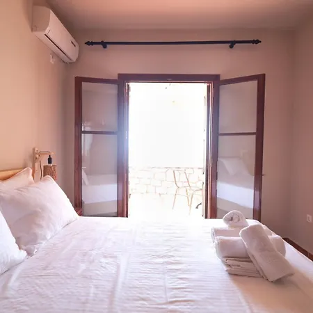 Casa Di Mani Kotroni Vacation 2 Bedroom Maisonette With Shared Pool בית נופש *