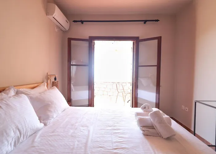 Casa Di Mani Kotroni Vacation 2 Bedroom Maisonette With Shared Pool Σπίτι διακοπών *